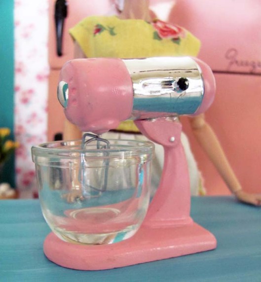 Ornament Mixer with Smaller Glass Sediment Bowl aka the OSS Mixing Bowl