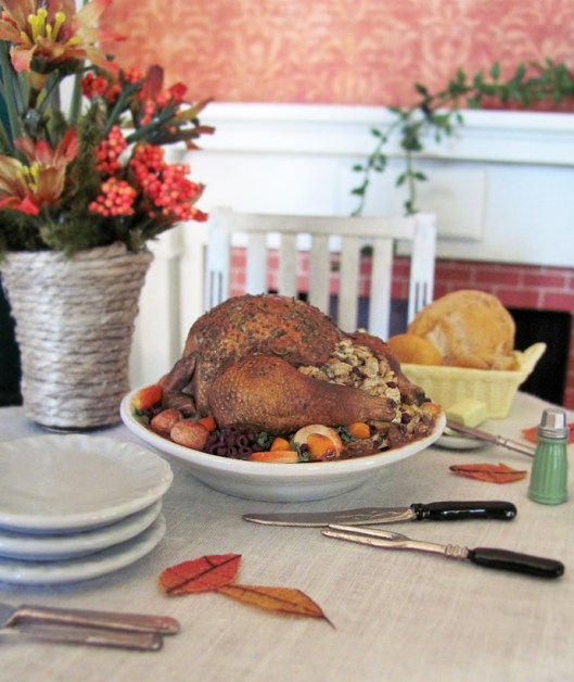 OSS 1:6 Scale Roasted Turkey Sculpture